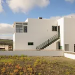 Ye Apartment Haría